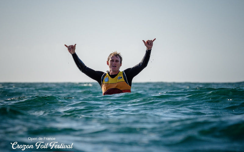 Kai Thompson wins the downwind SUP foil at the Crozon Foil Festival 2025