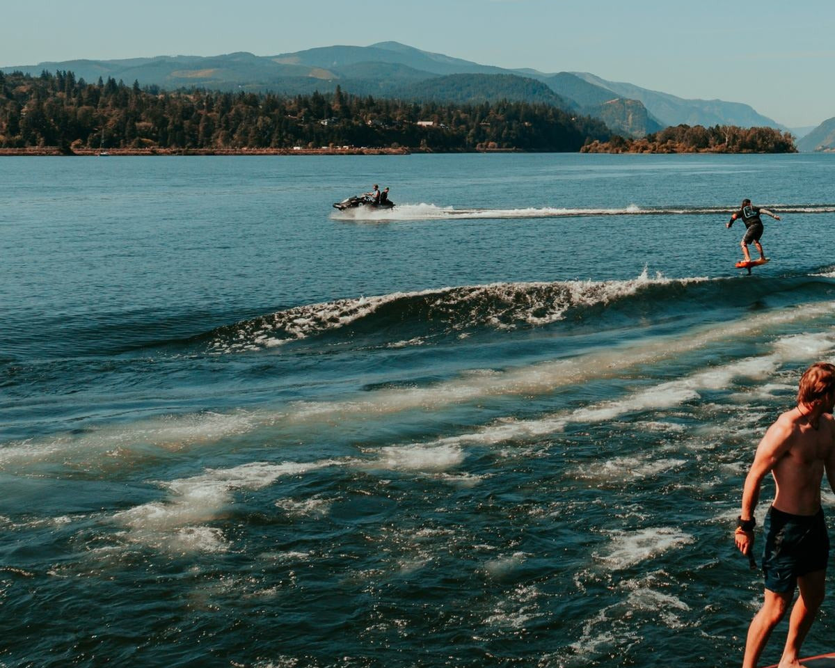 Wake foiling on a boat wake in the Columbia River Gorge